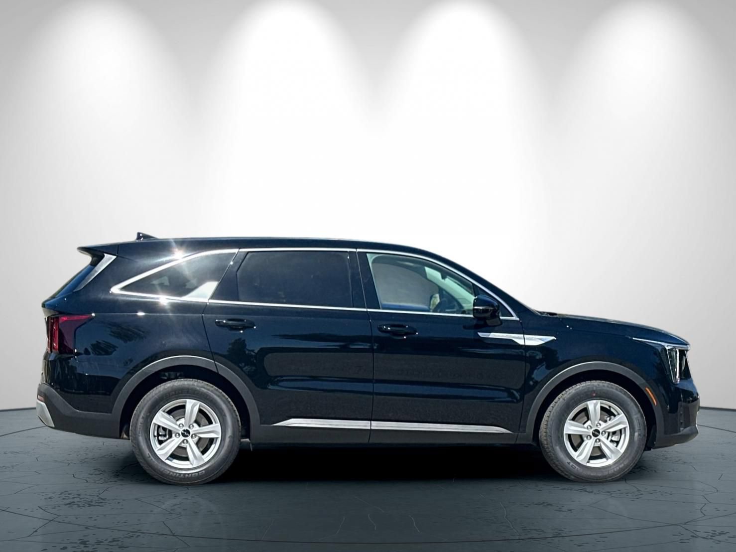 New 2026 Kia Sorento LX FWD image 3