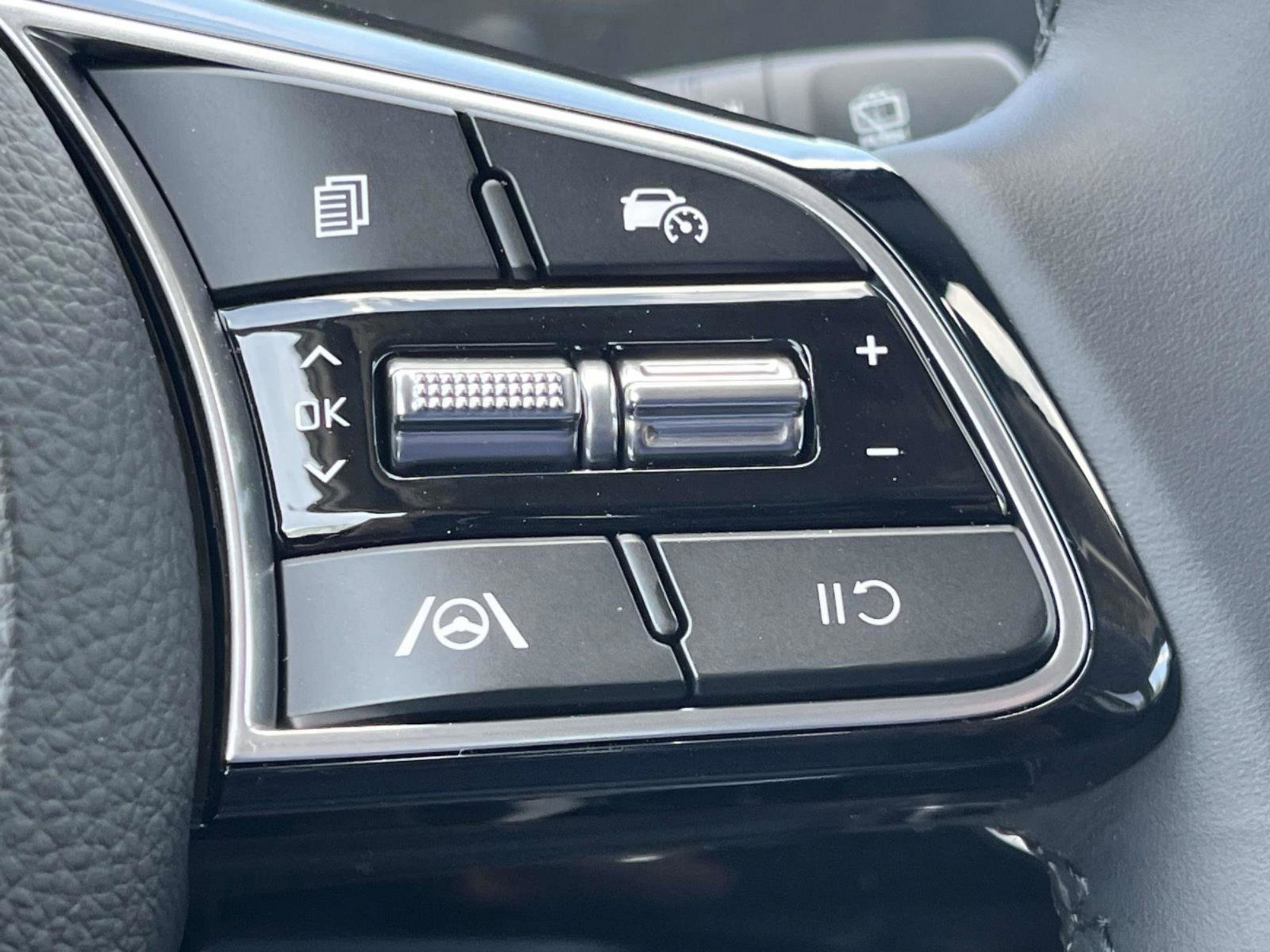 New 2026 Kia Seltos S image 24