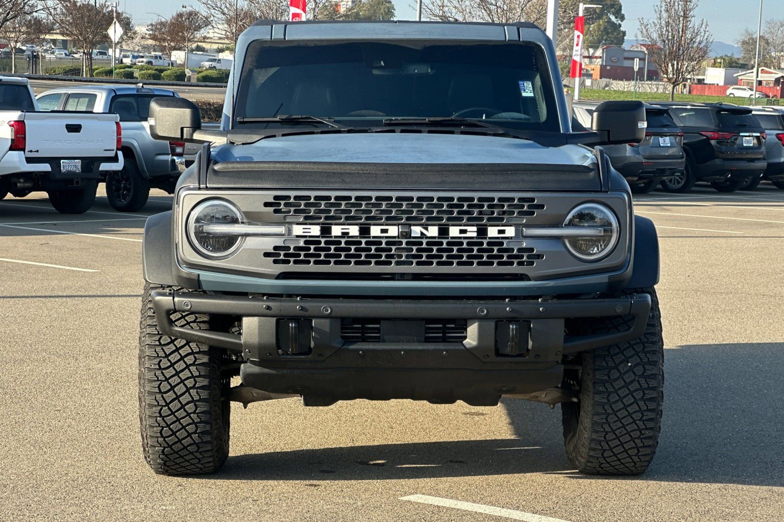 Used 2023 Ford Bronco Badlands image 9
