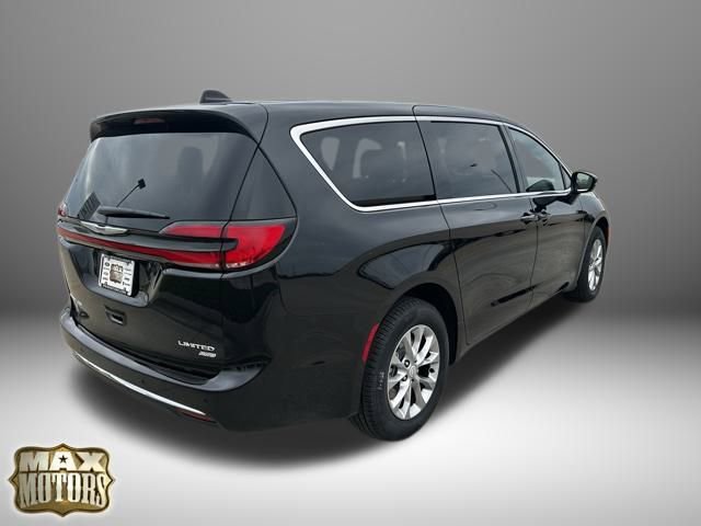 New 2026 Chrysler Pacifica Limited image 9