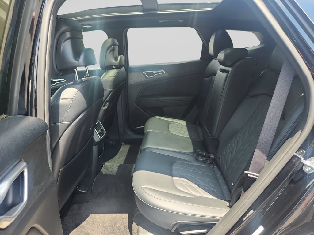 Certified 2024 Kia Sportage X-Line w/ X-Line Premium Package AWD/4WD image 16