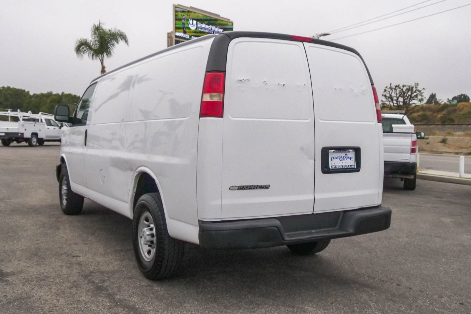 Used 2008 Chevrolet Express 2500 RWD image 9