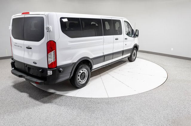 Used 2019 Ford Transit 350 XL image 25
