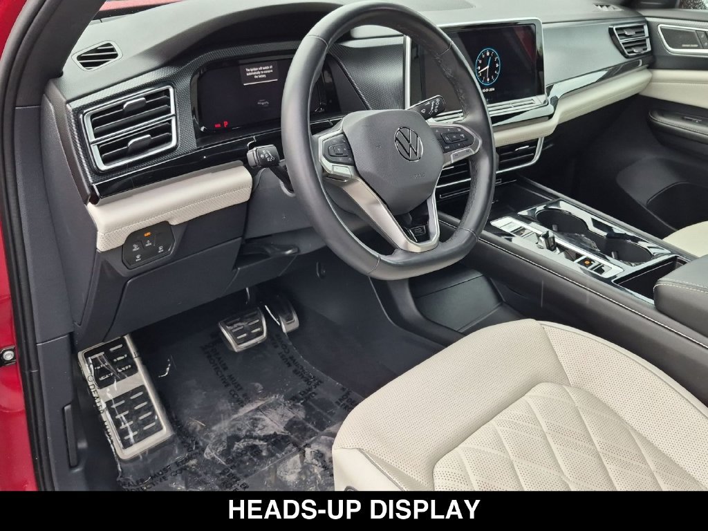 Used 2024 Volkswagen Atlas Cross Sport SEL Premium R-Line AWD/4WD image 2