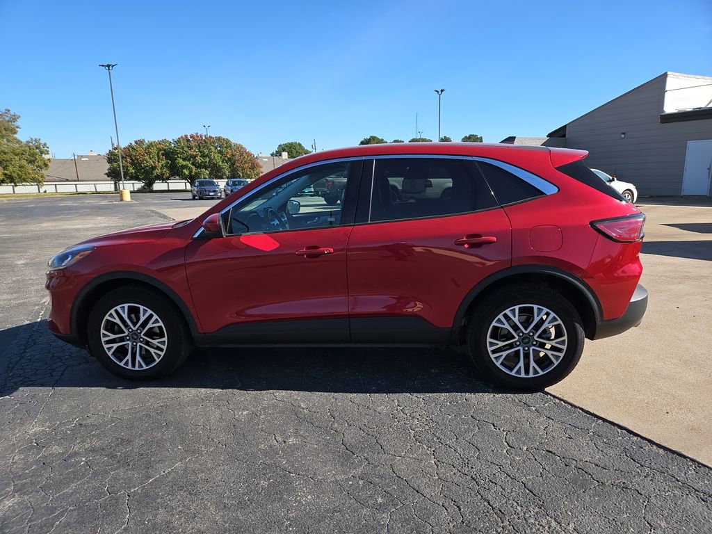 Used 2022 Ford Escape SEL image 6