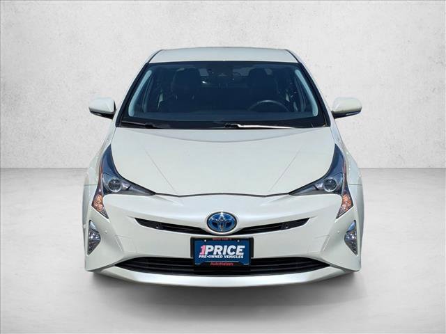 Used 2016 Toyota Prius Four Touring w/ Premium Convenience Package FWD video 2