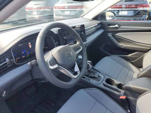 New 2026 Volkswagen Jetta SE FWD image 17