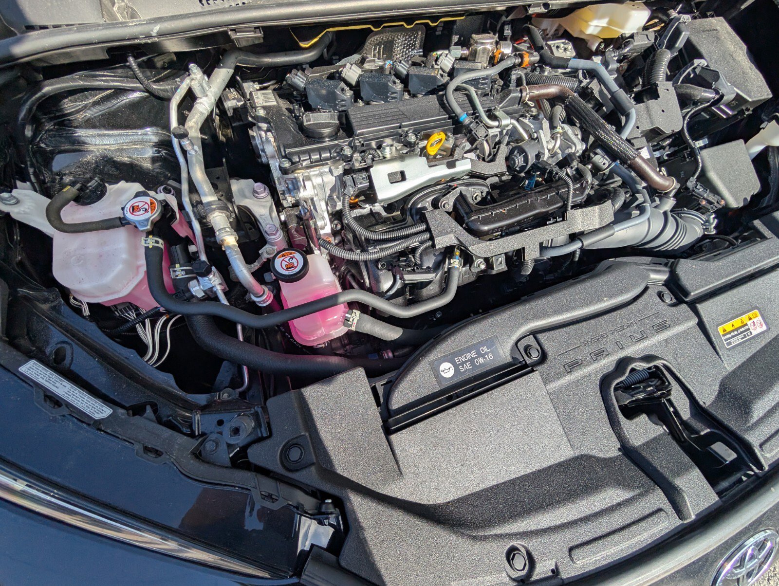 Used 2024 Toyota Prius LE image 19