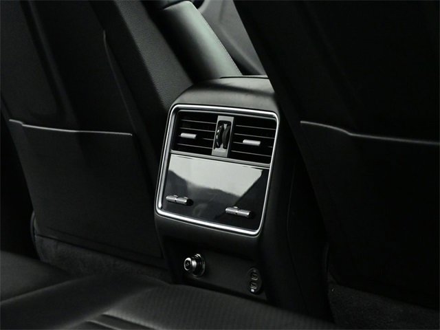 Used 2020 Porsche Cayenne S image 41