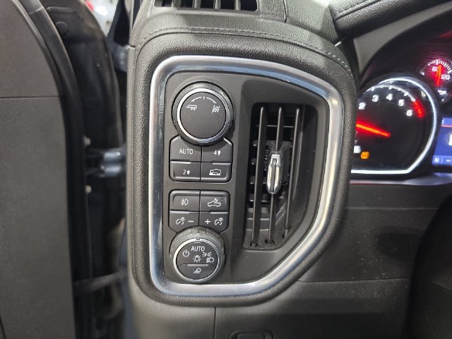 Used 2019 Chevrolet Silverado 1500 LTZ w/ LTZ Plus Package AWD/4WD image 14