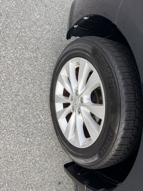 Used 2013 Toyota Venza XLE image 12