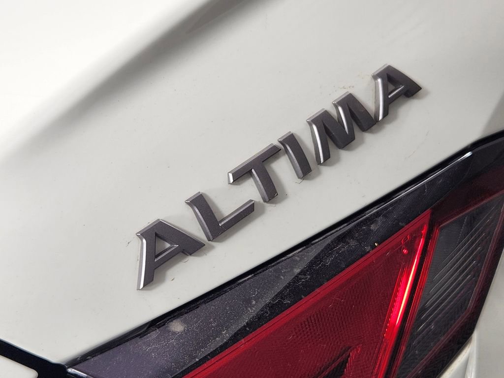 New 2025 Nissan Altima 2.5 S FWD image 8