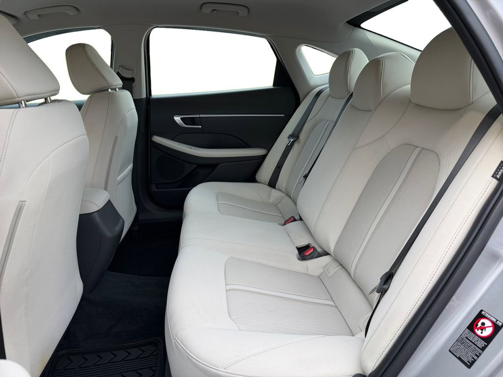 Used 2023 Hyundai Sonata SE FWD image 19