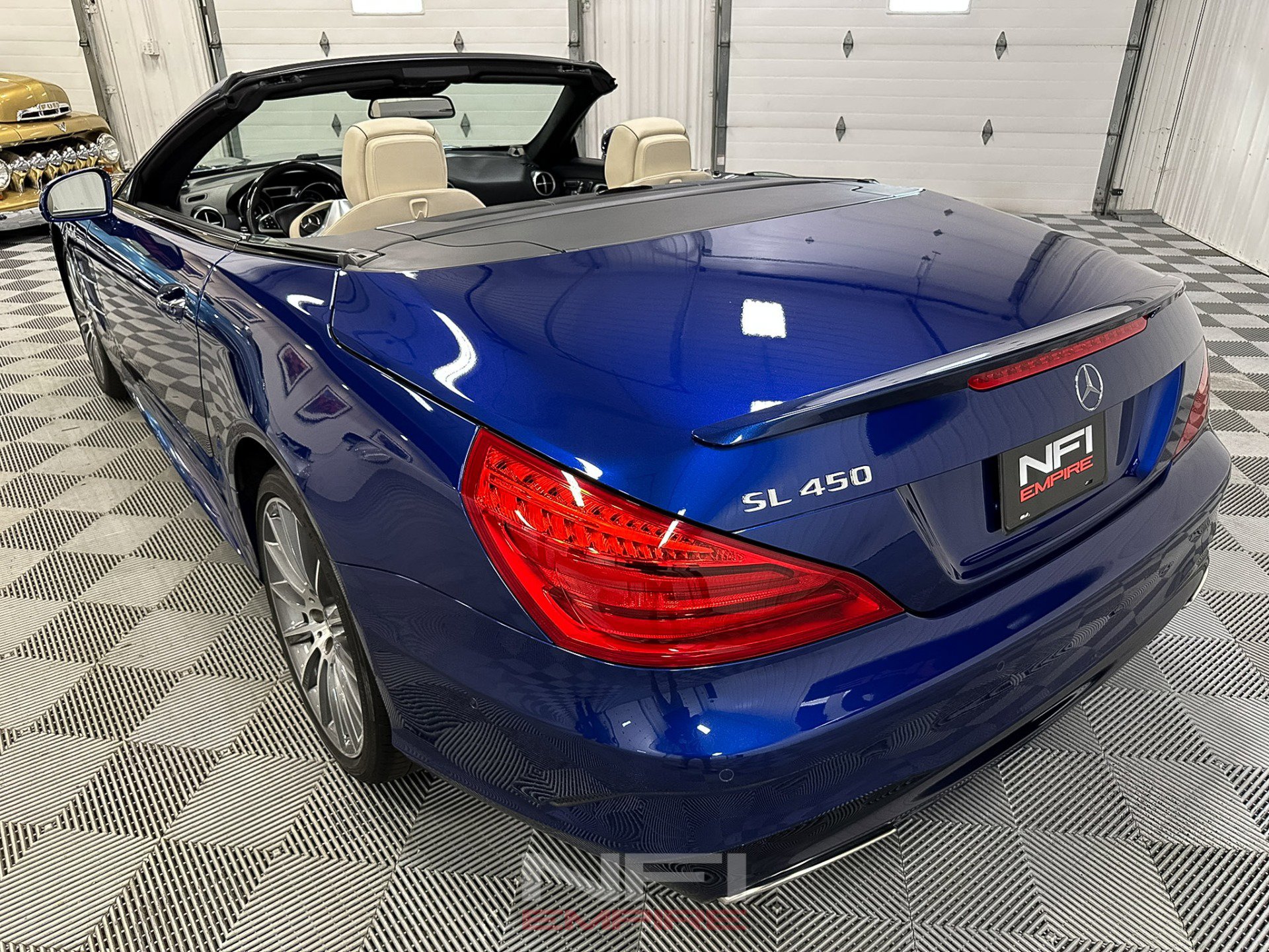 Used 2018 Mercedes-Benz SL 450 image 18