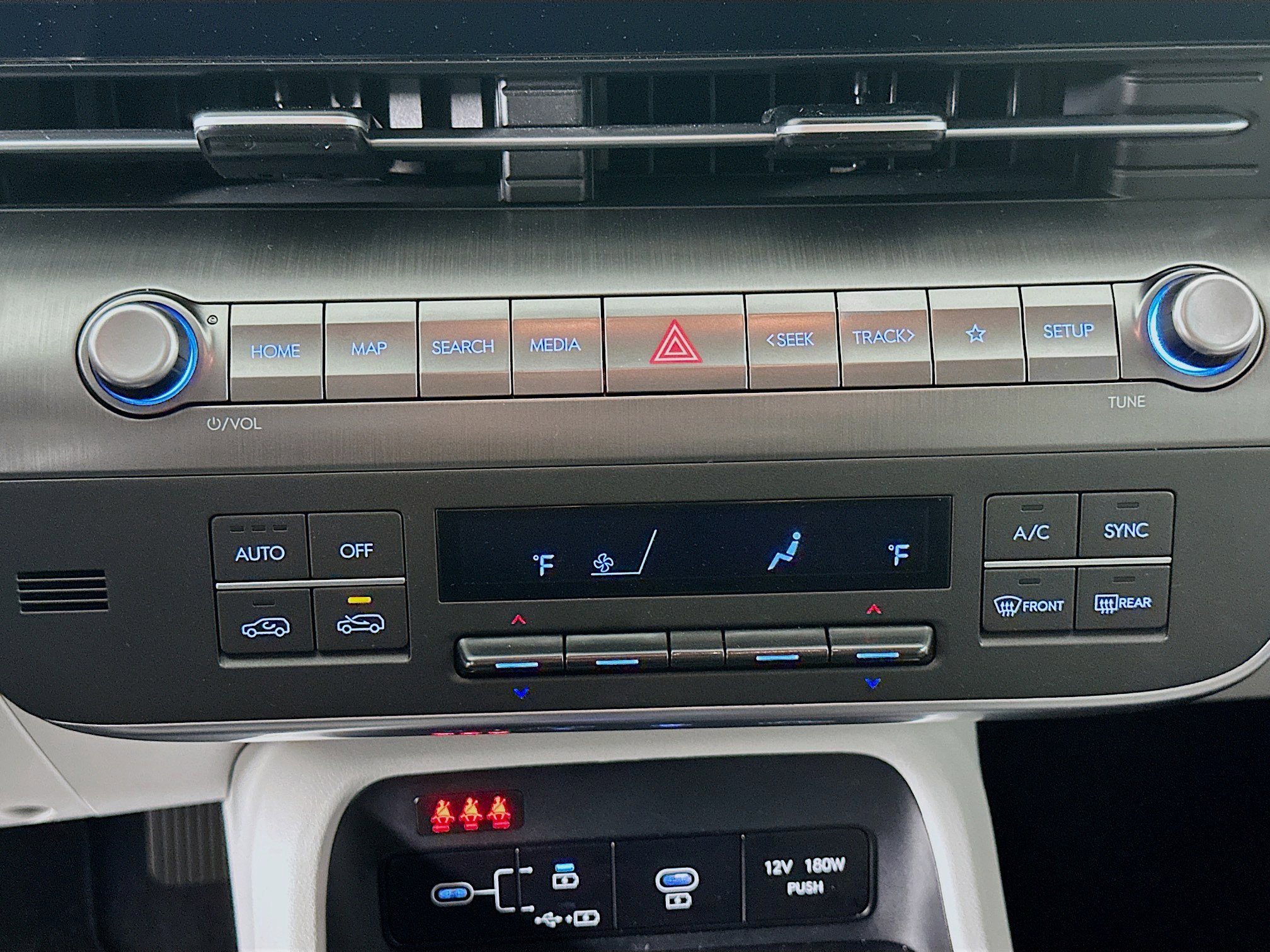 Used 2024 Hyundai Kona SEL image 24