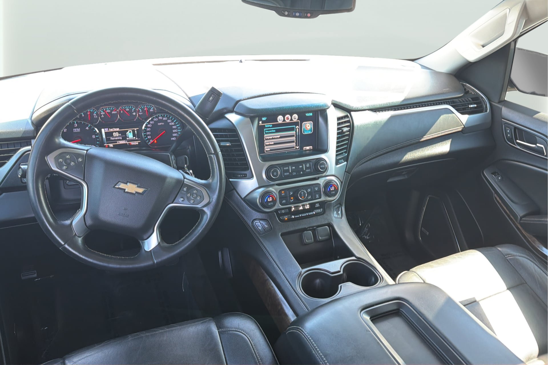 Used 2015 Chevrolet Tahoe LT RWD image 14