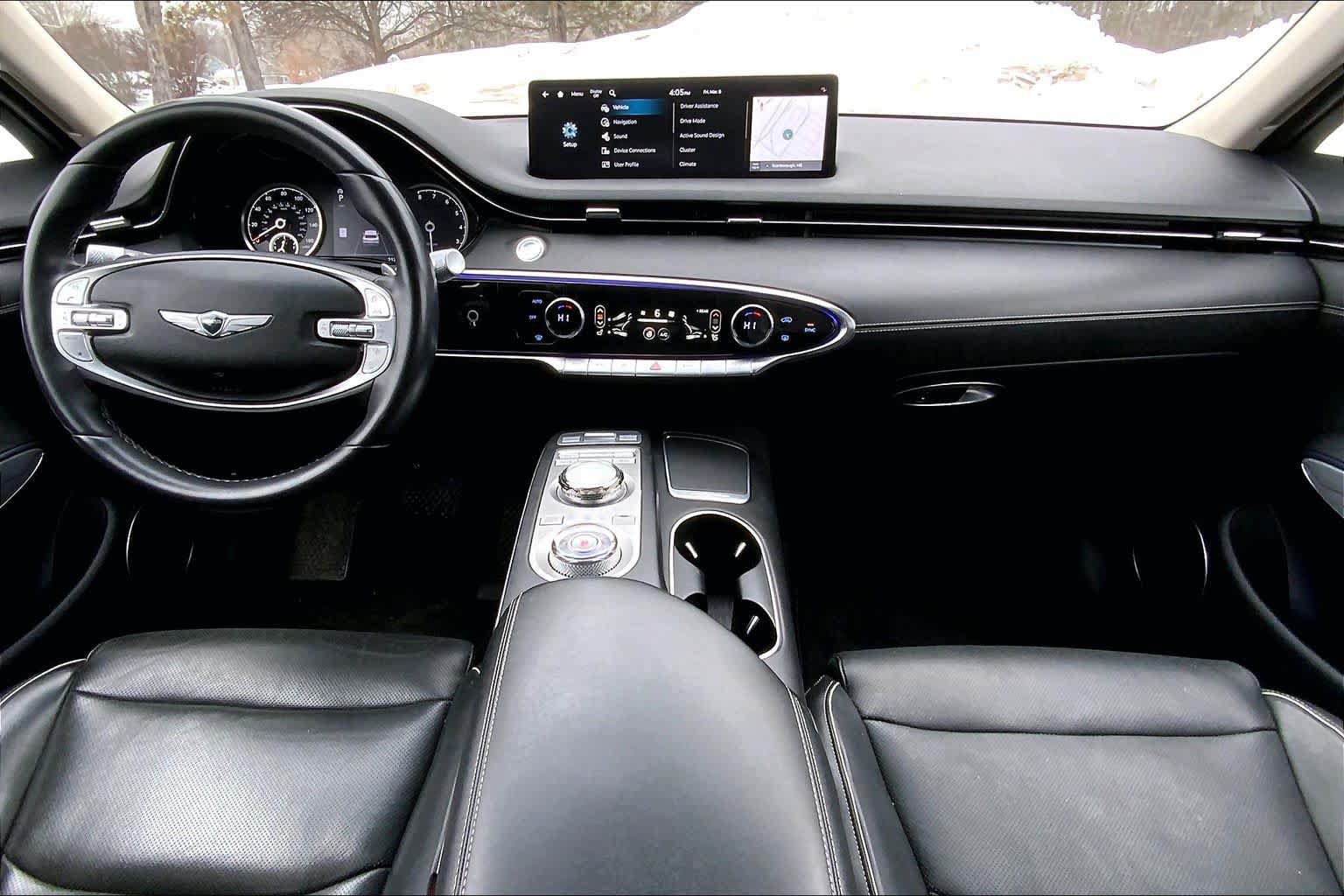 Used 2024 Genesis GV70 2.5T w/ Advanced Package AWD/4WD image 31