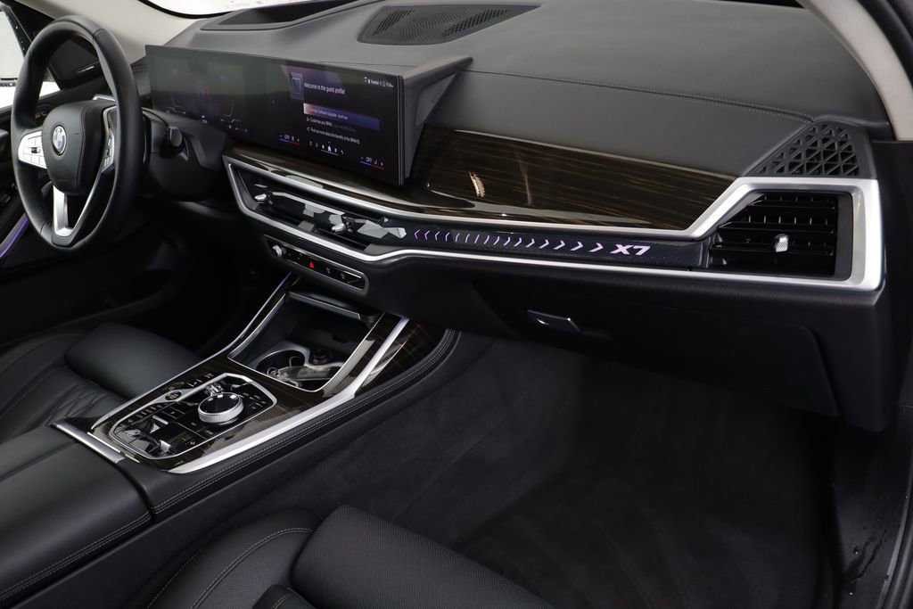 Certified 2024 BMW X7 xDrive40i w/ Executive Package image 22