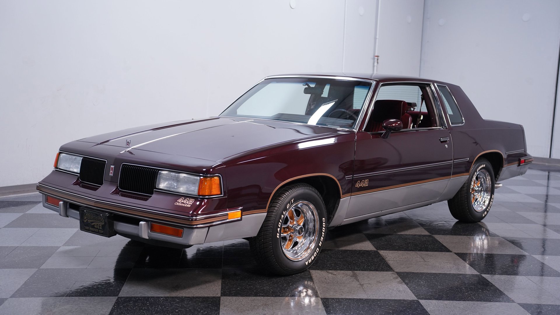 Used 1987 Oldsmobile Cutlass Supreme Salon image 5