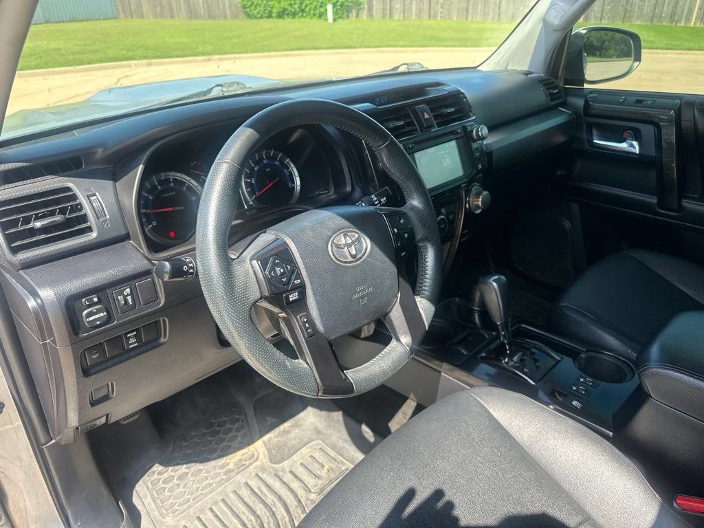 Used 2015 Toyota 4Runner Trail Premium AWD/4WD image 10