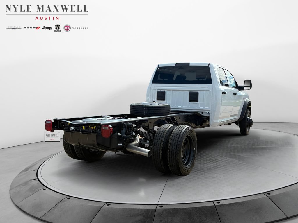 New 2026 RAM 5500 Tradesman AWD/4WD image 16