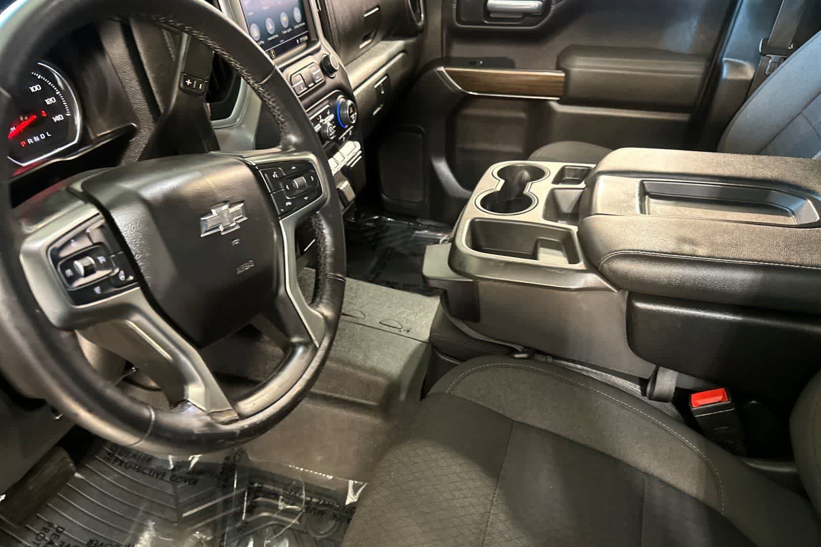 Used 2021 Chevrolet Silverado 1500 RST AWD/4WD image 12