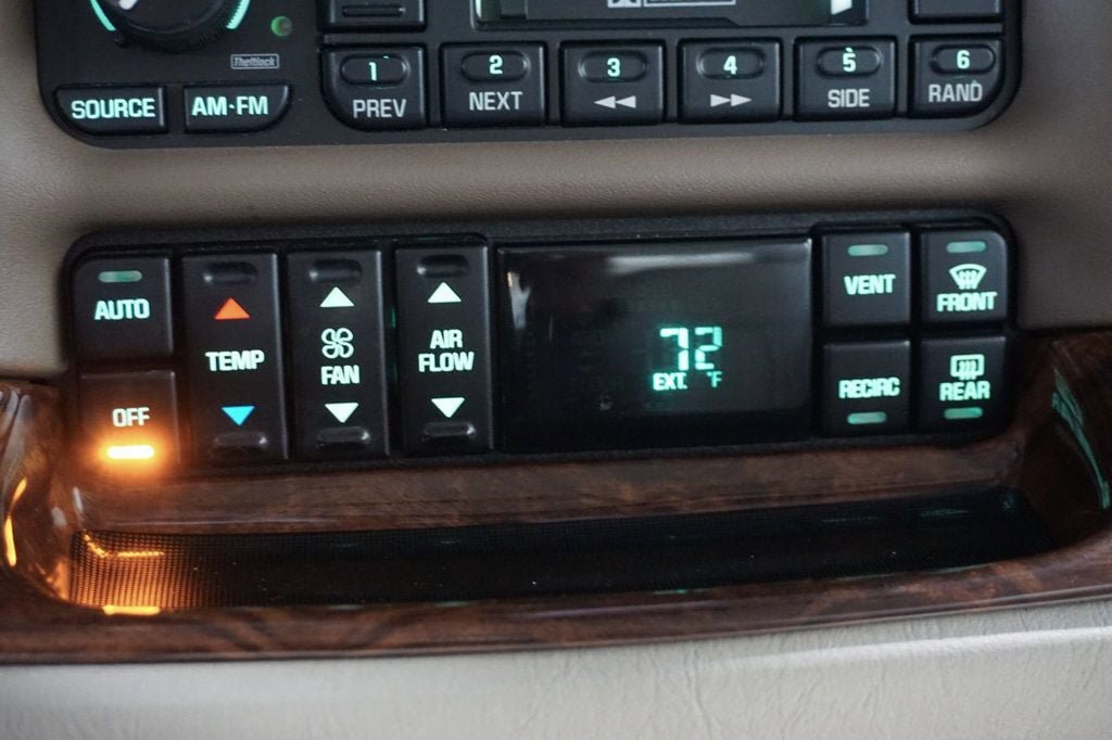Used 2004 Buick Park Avenue Ultra FWD image 21