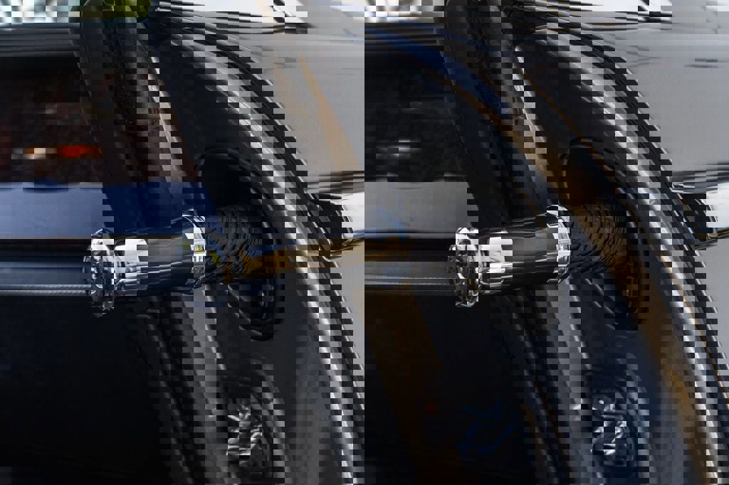 Used 2019 Rolls-Royce Dawn RWD image 26