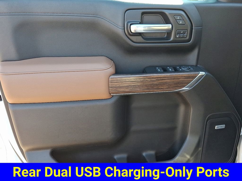 Used 2020 Chevrolet Silverado 1500 High Country w/ Technology Package image 13