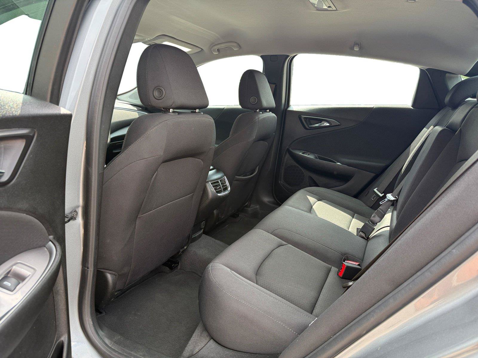 Used 2024 Chevrolet Malibu LT FWD image 19