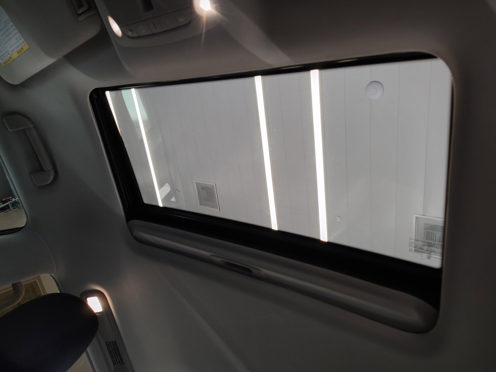 Used 2022 Nissan Armada SL image 4