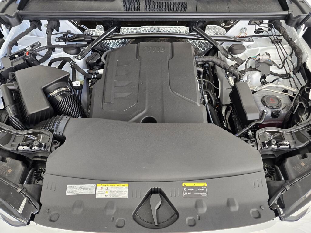 New 2025 Audi Q5 Premium image 10