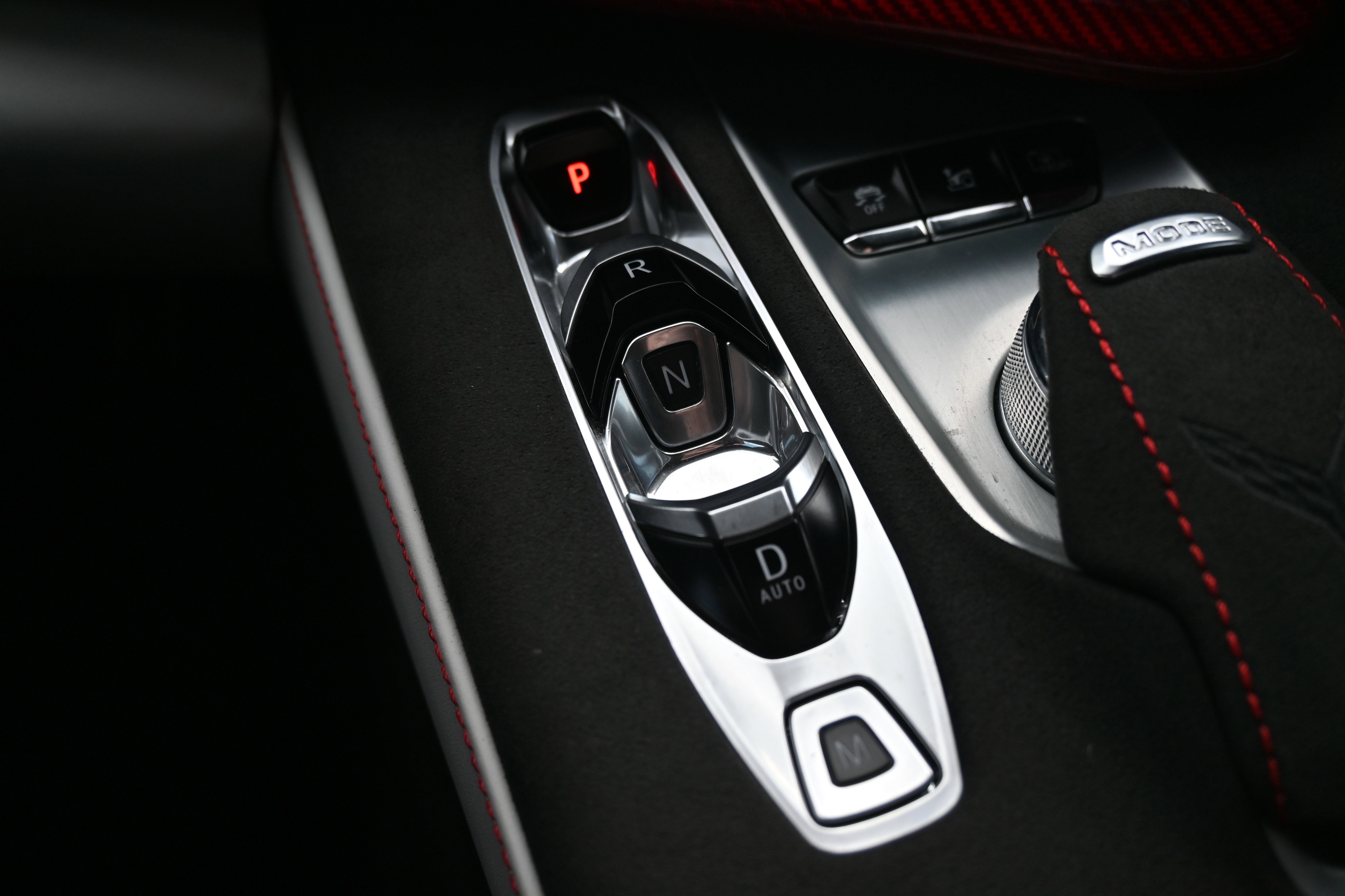 Used 2023 Chevrolet Corvette Stingray Premium Cpe w/ Z51 Performance Package image 17