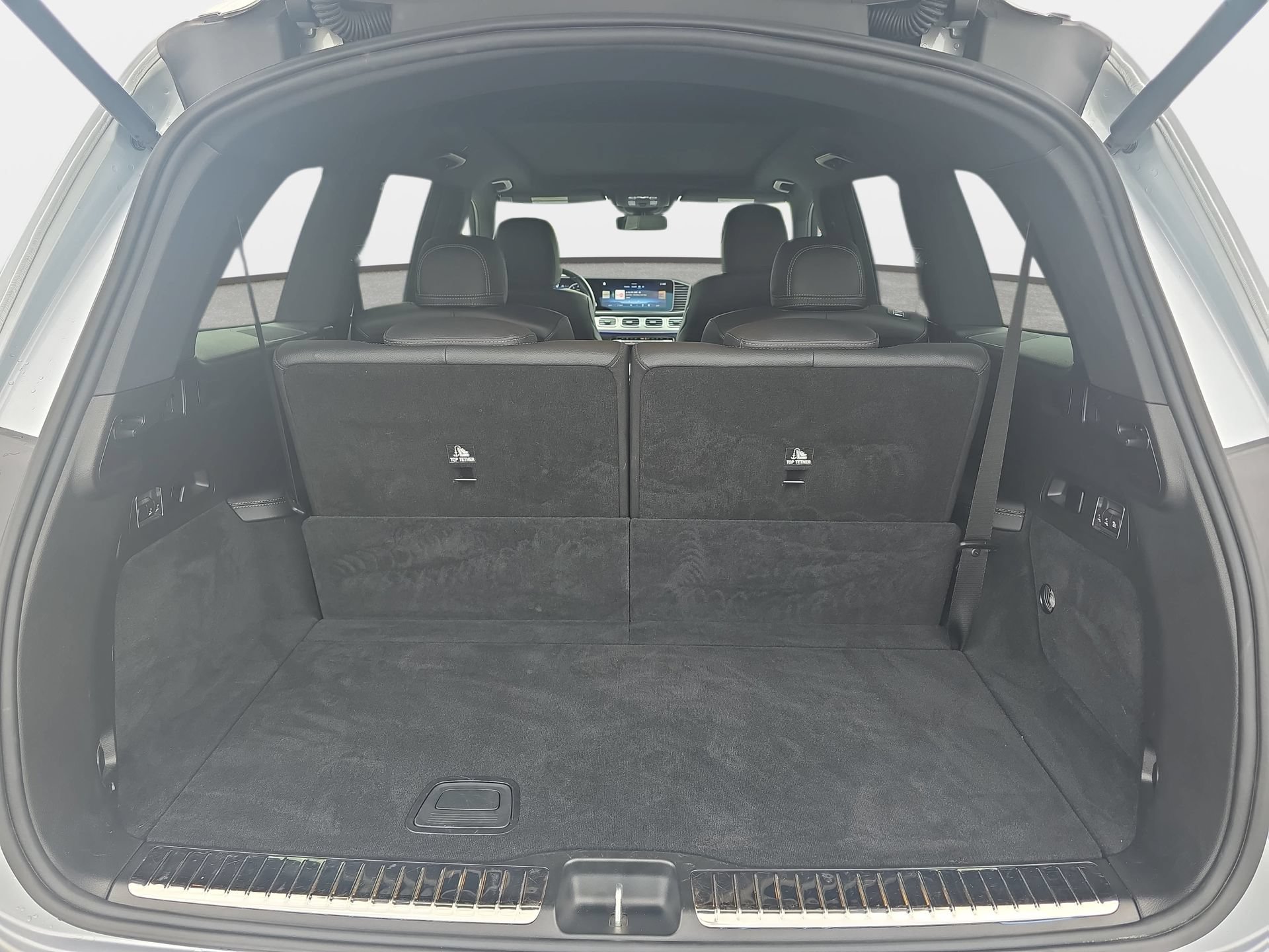 Certified 2025 Mercedes-Benz GLS 450 4MATIC image 12