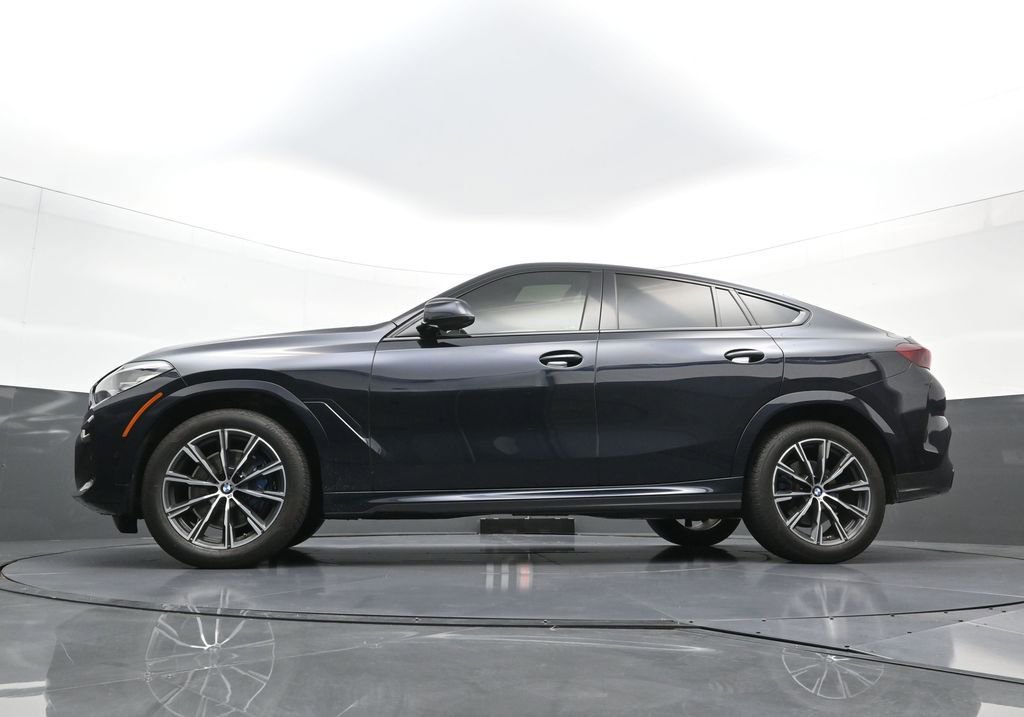 Used 2022 BMW X6 xDrive40i w/ M Sport Package AWD/4WD image 24