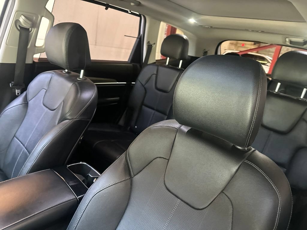 Used 2022 Kia Telluride SX w/ Nightfall Edition Package AWD/4WD image 10