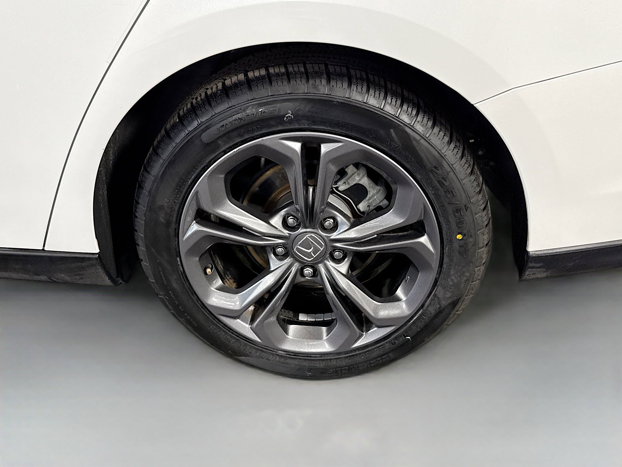 Used 2023 Honda Accord EX image 37