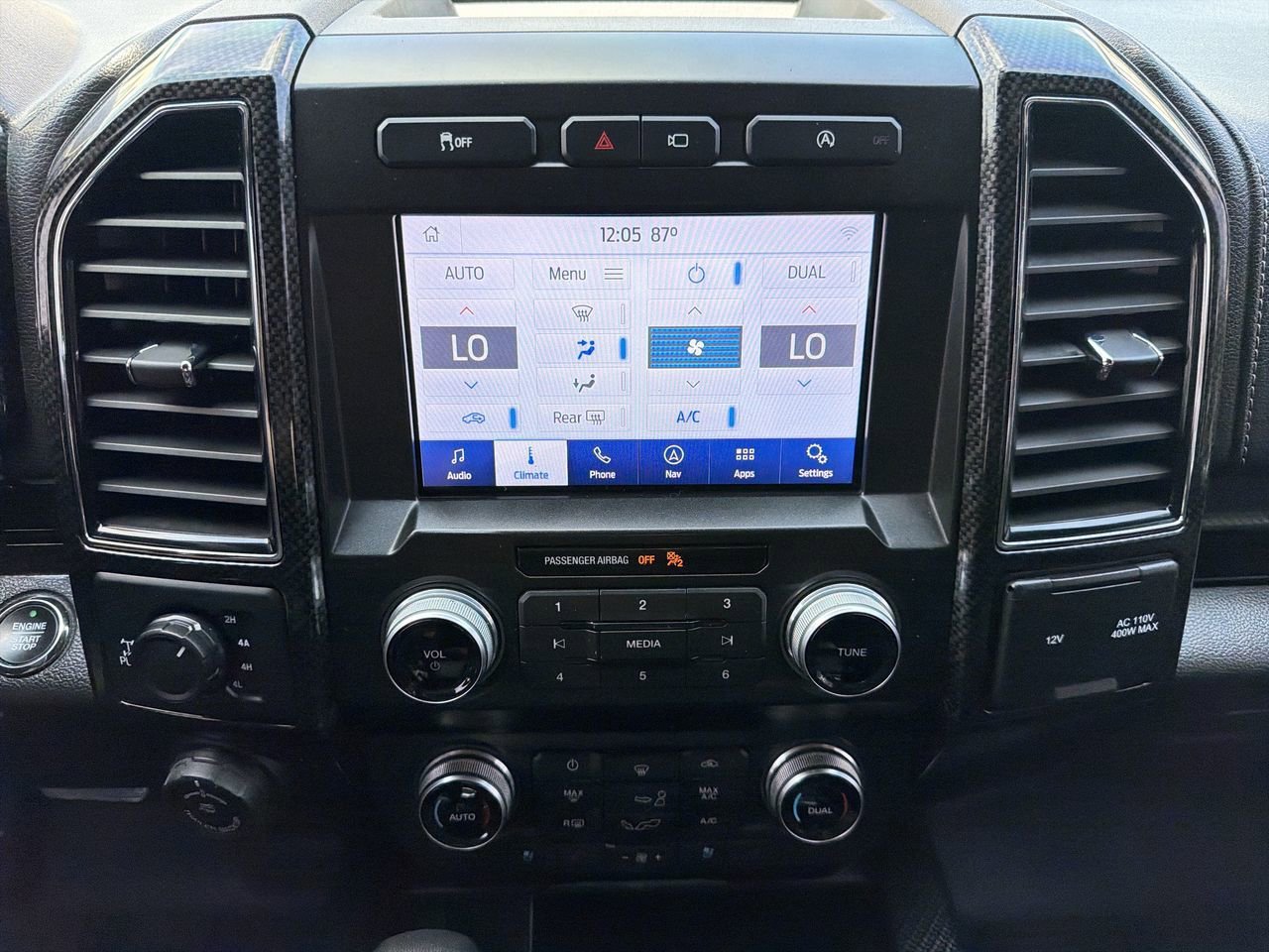 Used 2020 Ford F150 Lariat w/ Equipment Group 502A Luxury AWD/4WD image 18