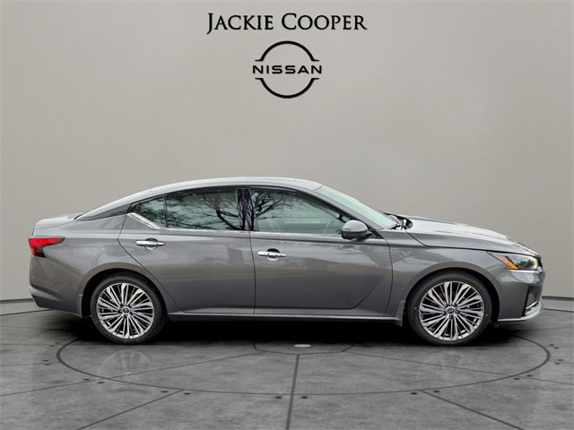 New 2025 Nissan Altima 2.5 SL image 6