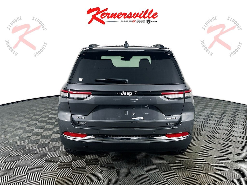 New 2025 Jeep Grand Cherokee Laredo X w/ Luxury Tech Group I image 6