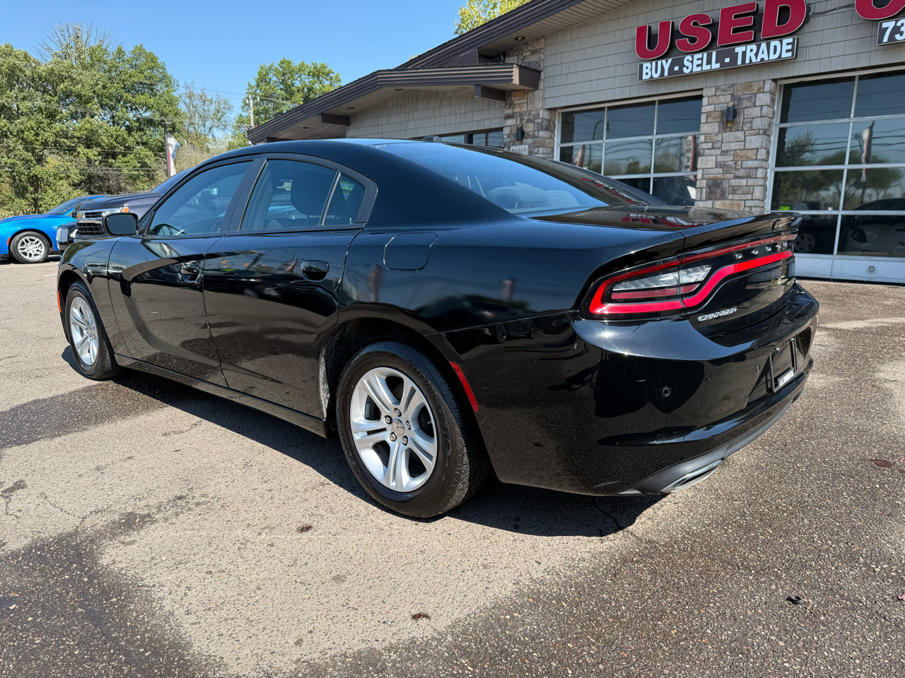 Used 2022 Dodge Charger SXT image 6