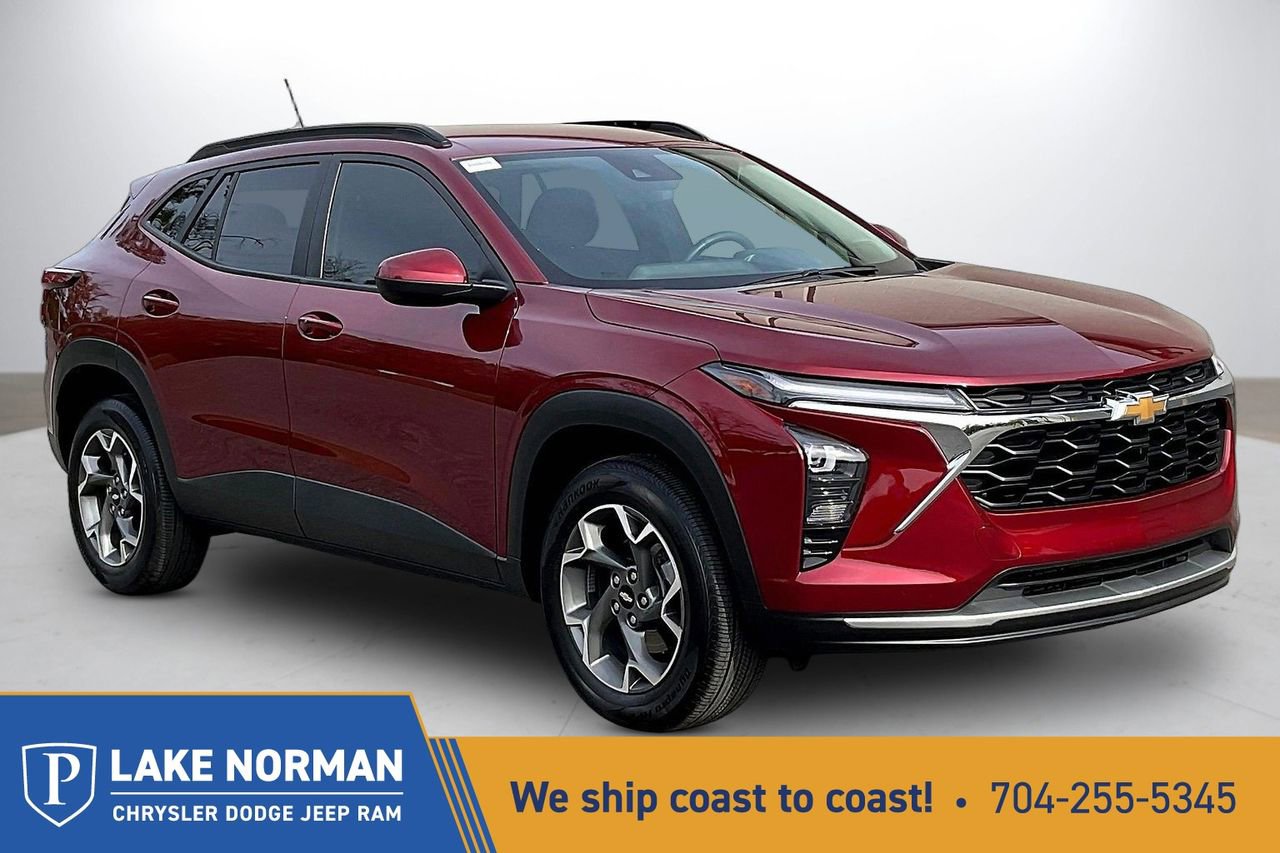 Used 2024 Chevrolet Trax LT w/ Driver Confidence Package
