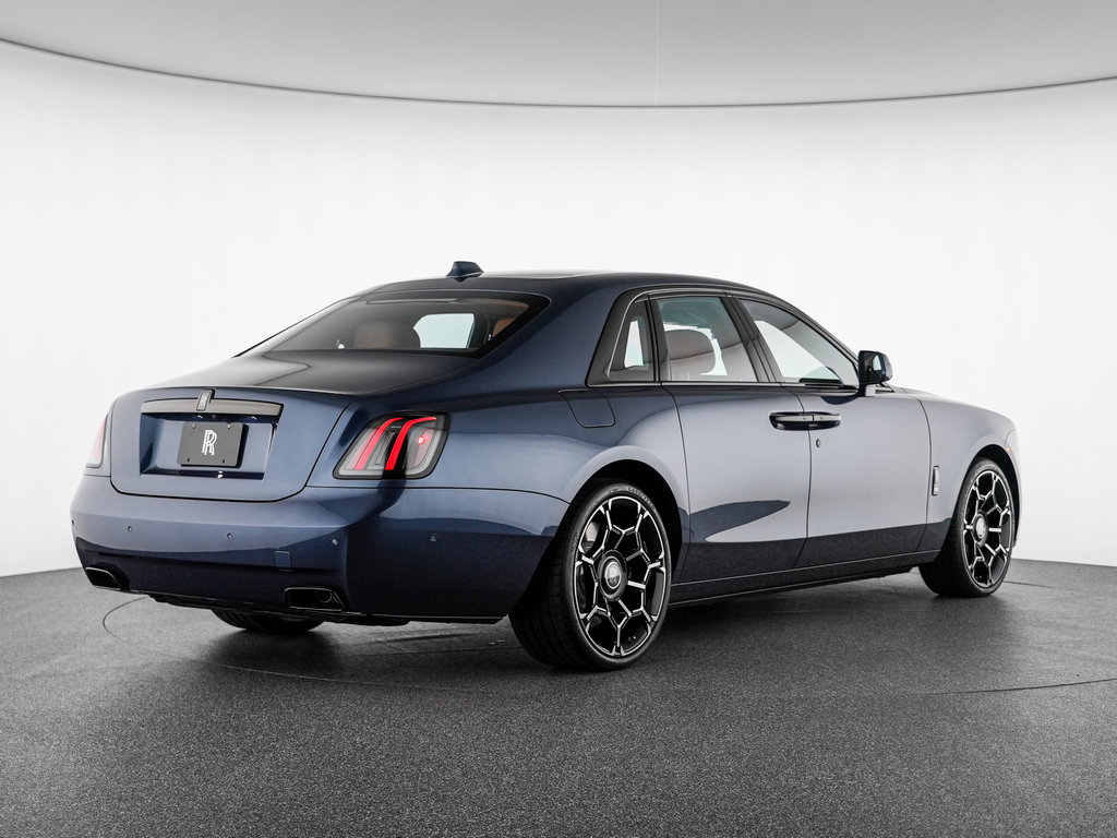New 2027 Rolls-Royce Ghost Black Badge AWD/4WD image 7