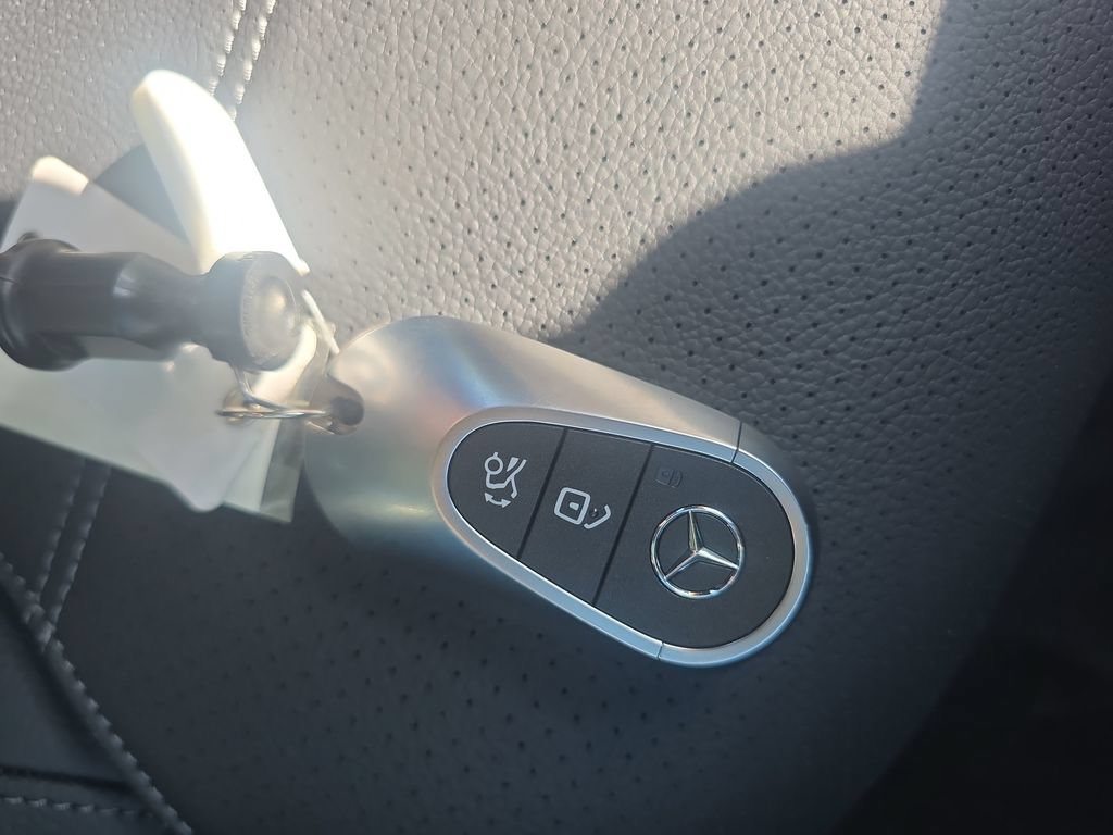 New 2026 Mercedes-Benz C 300 4MATIC Sedan image 26