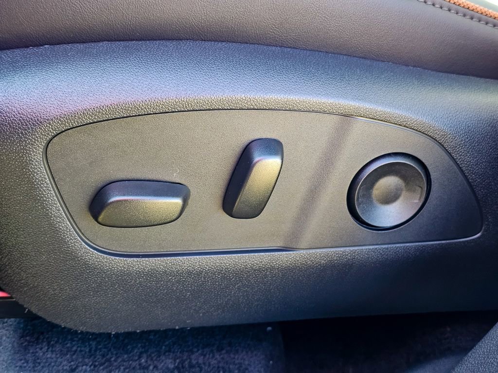 New 2026 GMC Acadia AT4 w/ Luxury Package image 16