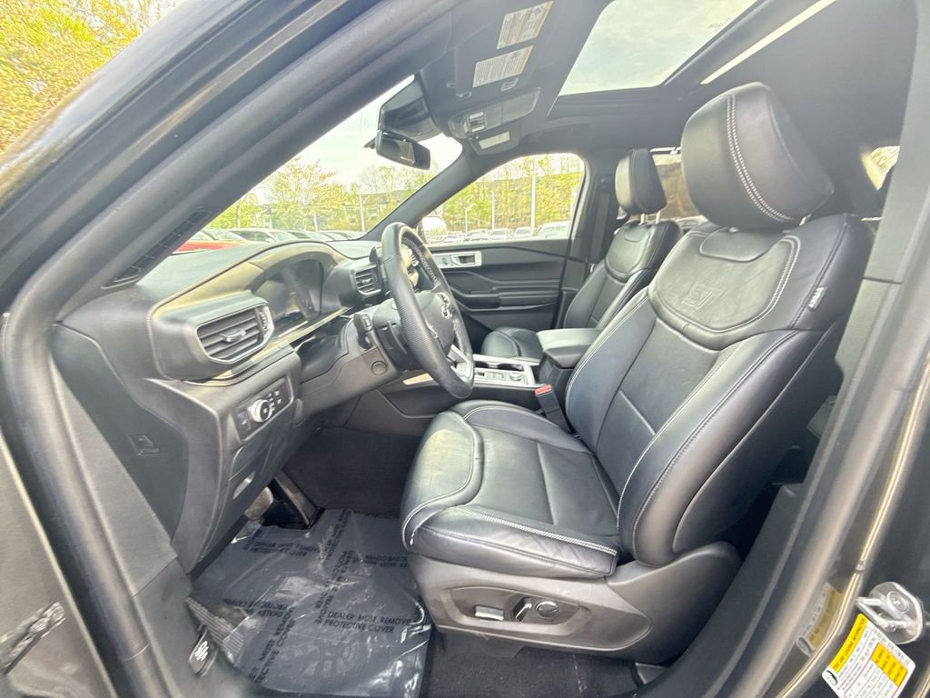 Used 2020 Ford Explorer ST w/ ST High-Performance Pack AWD/4WD image 13