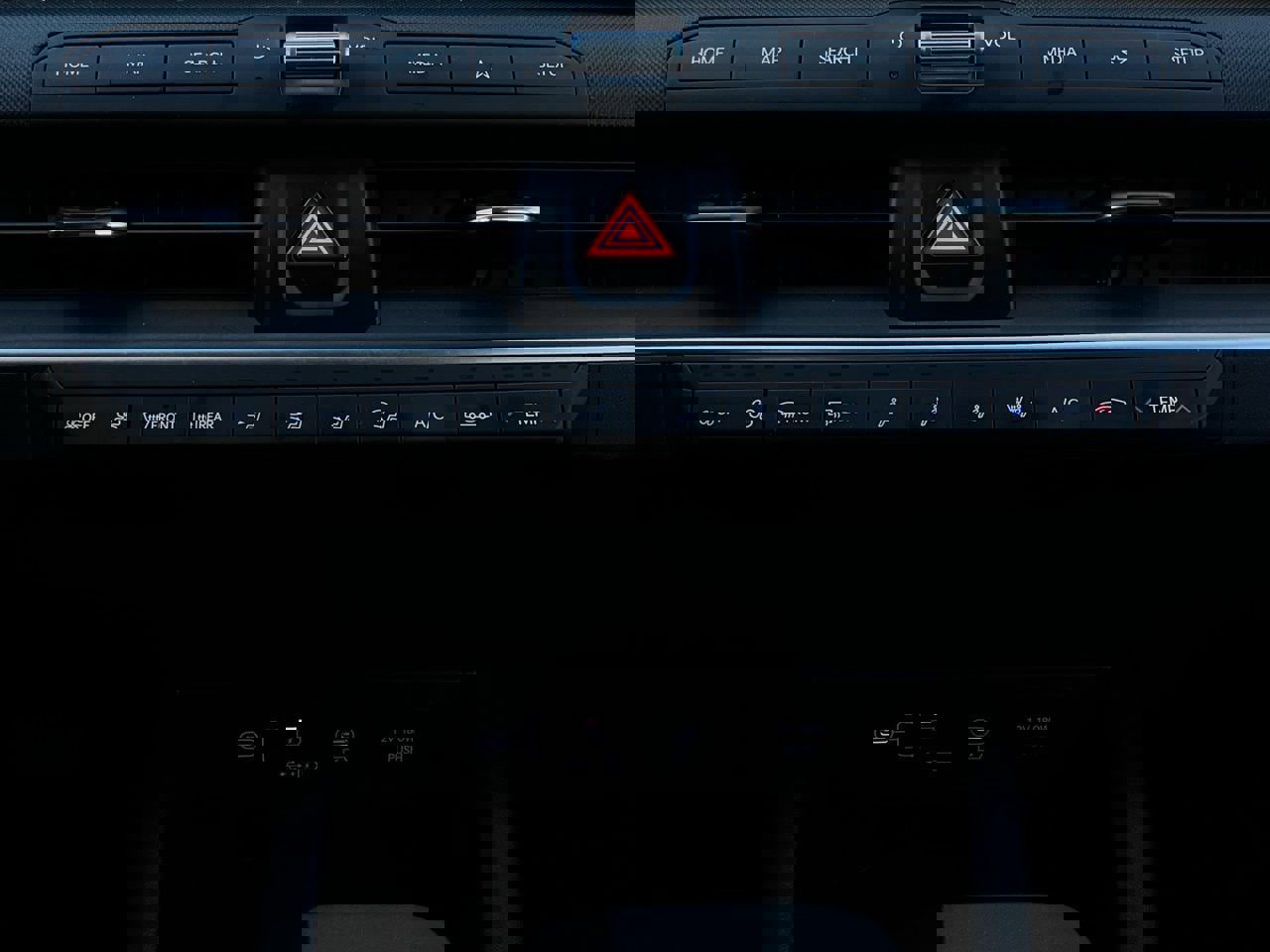 Used 2025 Kia K4 LXS image 28