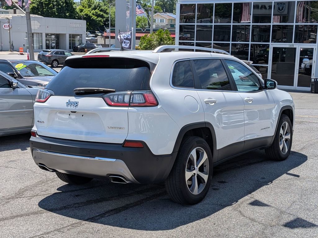 Used 2021 Jeep Cherokee Limited AWD/4WD image 6