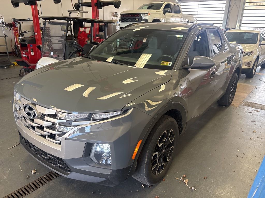 Used 2024 Hyundai Santa Cruz SEL w/ Activity Package image 2