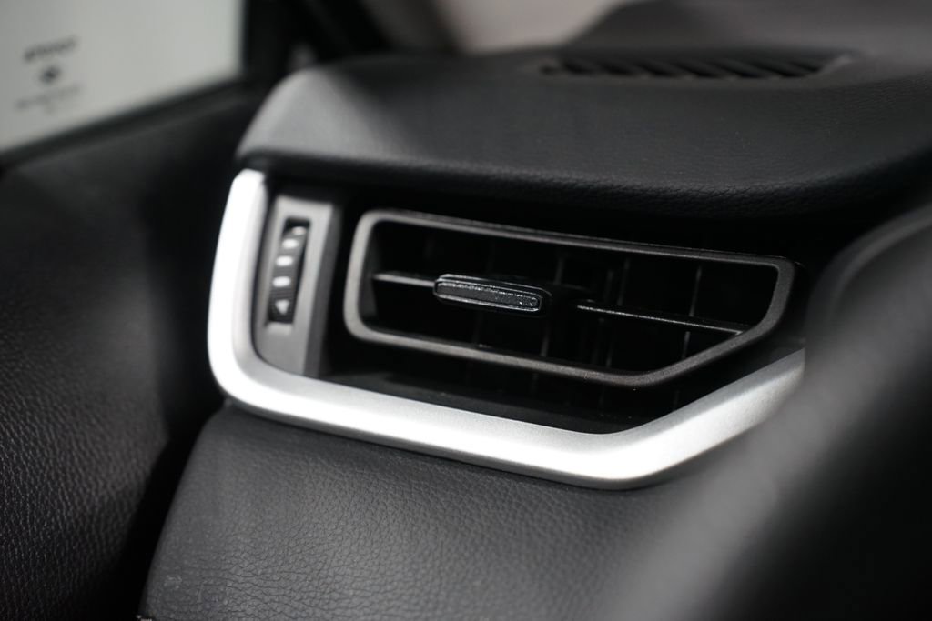 Certified 2025 Toyota RAV4 LE image 25